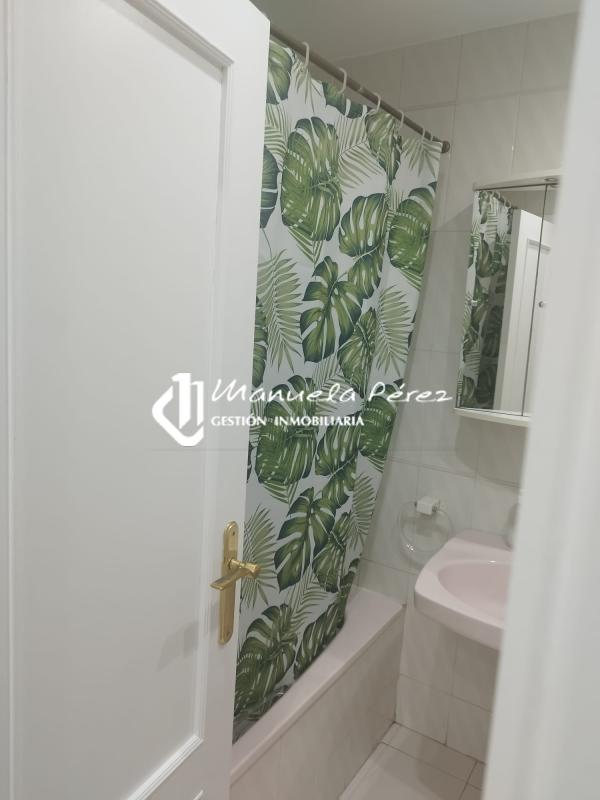 Alquiler de Apartamento en Avenida de la Montaña, (Zona Centro). Cáceres 13