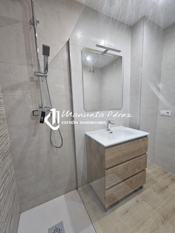 Alquiler de Apartamento en Avenida de la Montaña, (Zona Centro). Cáceres 18