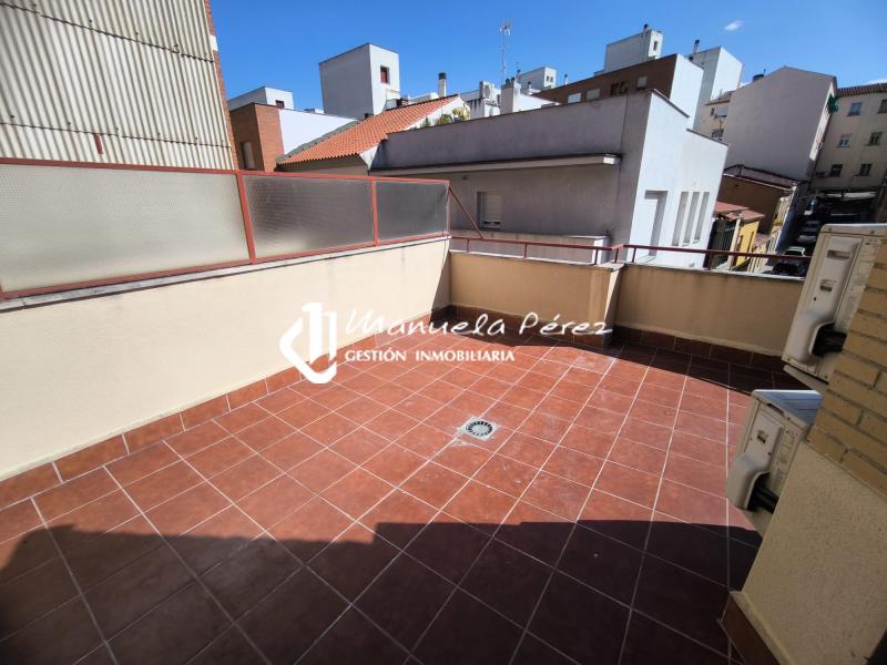 Alquiler de Apartamento en Calle Carrera, San Francisco Cáceres