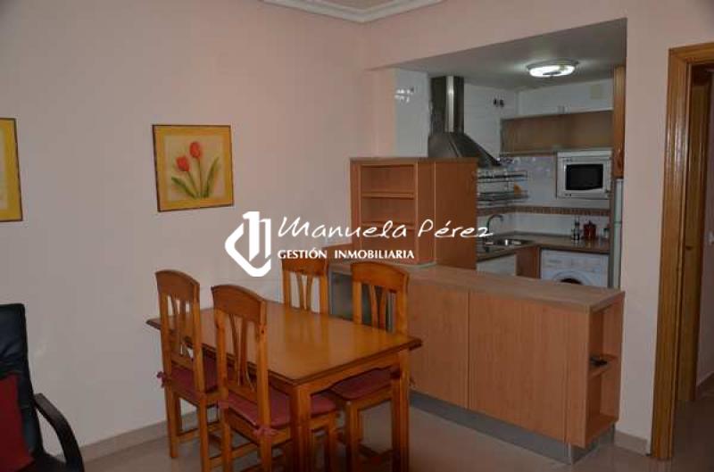 Alquiler de Apartamento en calle Comandante Joaquin González, Cáceres 4