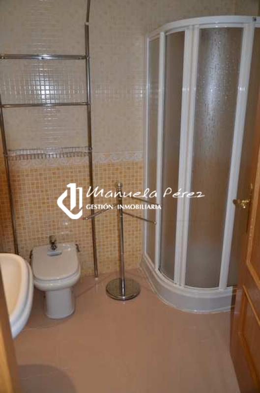 Alquiler de Apartamento en calle Comandante Joaquin González, Cáceres 12