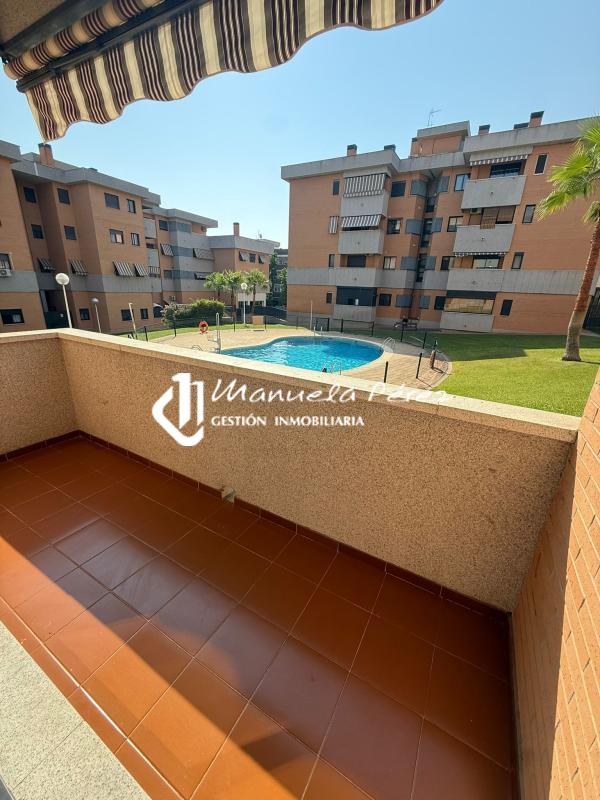 Alquiler de Apartamento en Calle Corvilla. Montesol (Cáceres)