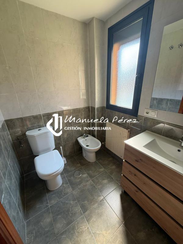 Alquiler de Apartamento en Calle Corvilla. Montesol (Cáceres) 18