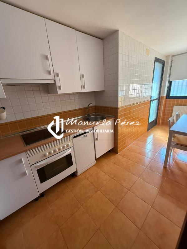 Alquiler de Apartamento en Calle Corvilla. Montesol (Cáceres) 5