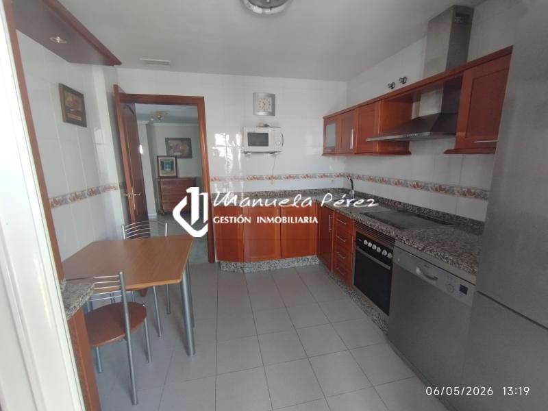 Alquiler de apartamento en Calle Luxemburgo, Cáceres. 6