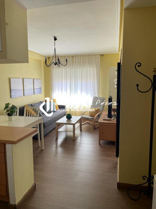 Alquiler de Apartamento en Calle Reyes Católicos, Plaza Italia Cáceres
