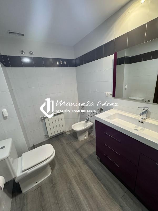 Alquiler de apartamento en San Blas. Cáceres 18