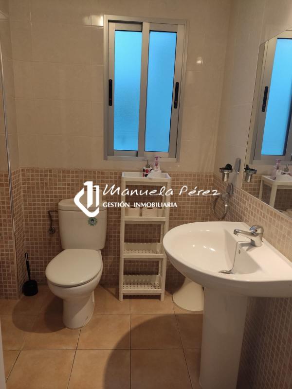 Alquiler de dos habitaciones en Arturo Aranguren. Cáceres 5