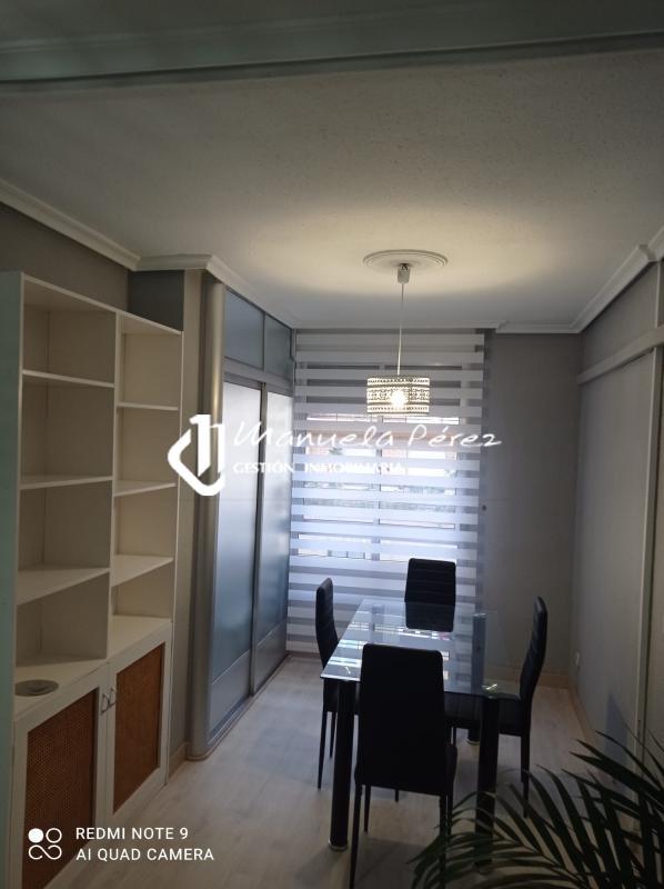 Alquiler de habitación en Gil Cordero. Cáceres 2