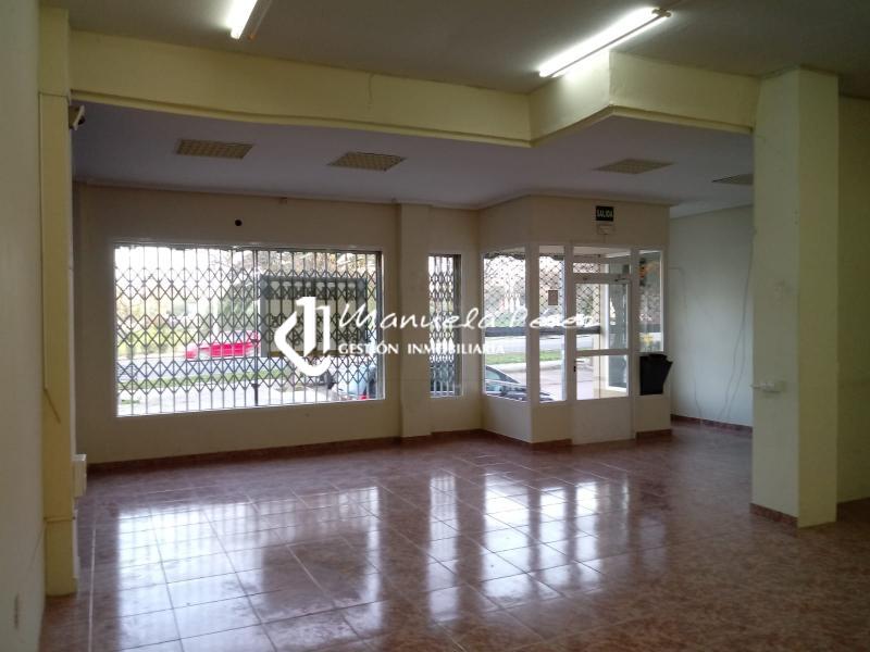 Alquiler de Local Comercial en Ronda Muñoz Torrero, Malpartida de Cáceres 3