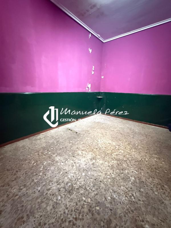 Alquiler de local en Calle Alfonso IX (centro). Cáceres 5