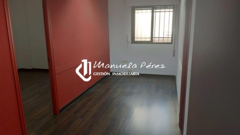 Alquiler de Local en Calle Clemente Sanchez Ramos, Centro Cáceres 4