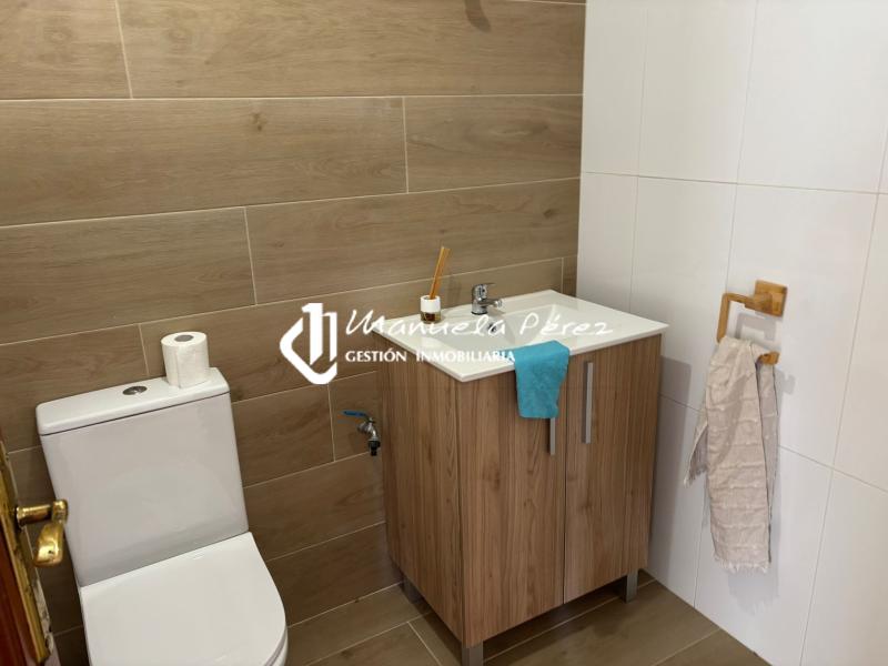 Alquiler de local en Calle Dionisio Acedo. Cáceres 3