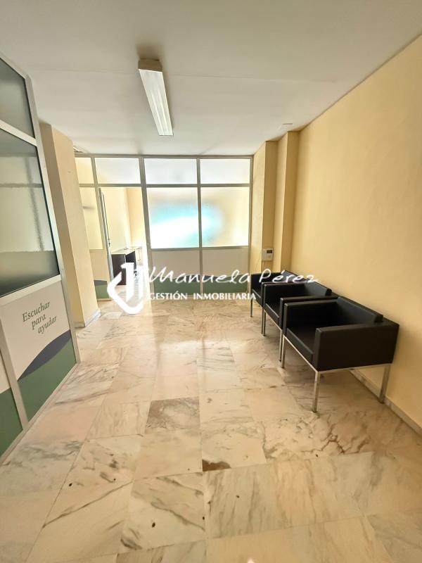 Alquiler de oficina en Avenida Virgen de la Montaña. Cáceres 5