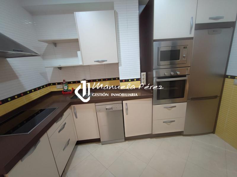 Alquiler de Piso en Calle Las Avutardas, Zona Montesol Cáceres 11