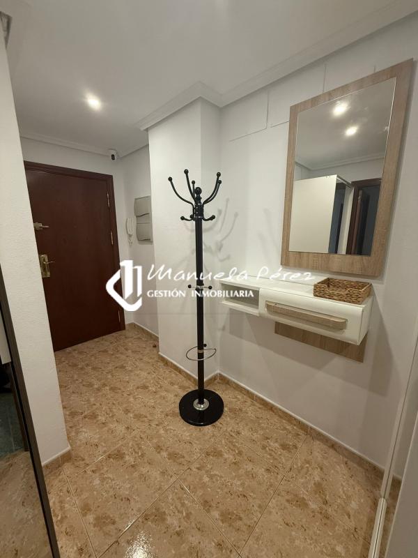 Alquiler de piso en  Calle Marqués De Oquendo ( plaza Italia), Cáceres