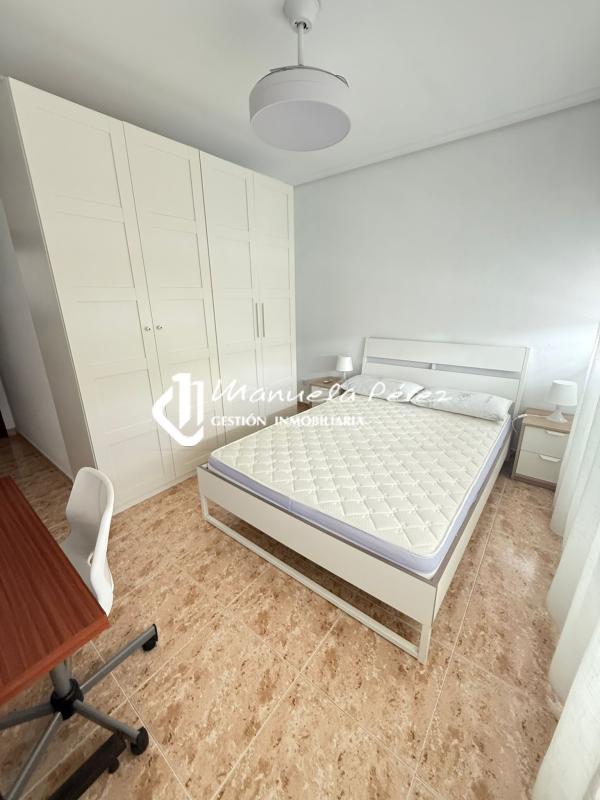 Alquiler de piso en  Calle Marqués De Oquendo ( plaza Italia), Cáceres 15