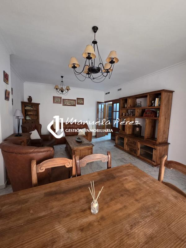 Alquiler de piso en Calle Picos de Europa ,El Vivero, Cáceres 2