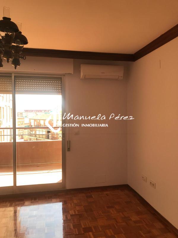 Alquiler de piso en Doctor Marañón. Cáceres 17