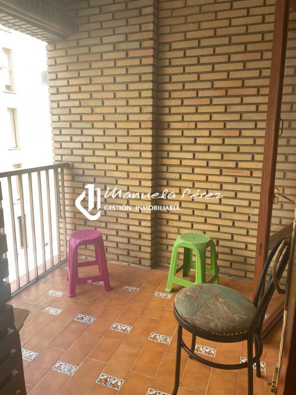 Alquiler de piso estudiantes en Federico Ballel. Cáceres 13