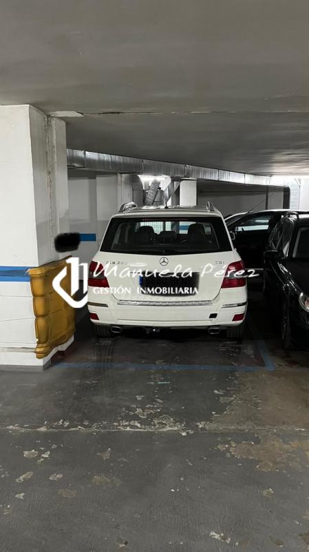 Alquiler de plaza de garaje en Calle María Auxiliadora. El Rodeo. Cáceres 5