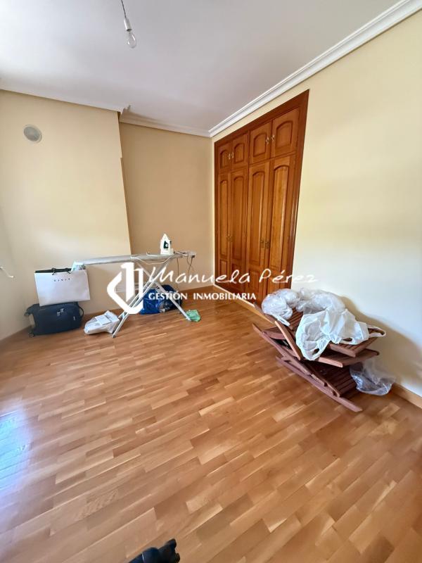 Alquiler de vivienda en  Calle Alfonso Díaz de Bustamante. R-66, Cáceres 20