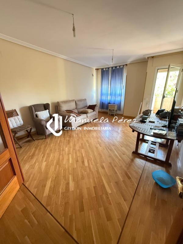 Alquiler de vivienda en  Calle Alfonso Díaz de Bustamante. R-66, Cáceres 3