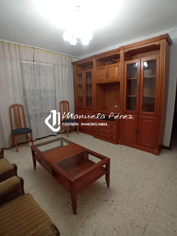 Alquiler de vivienda en  Calle Cortes Malpartida de Cáceres