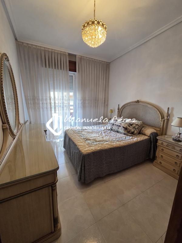 Alquiler de vivienda en  Calle Roso de Luna,  Cáceres 10