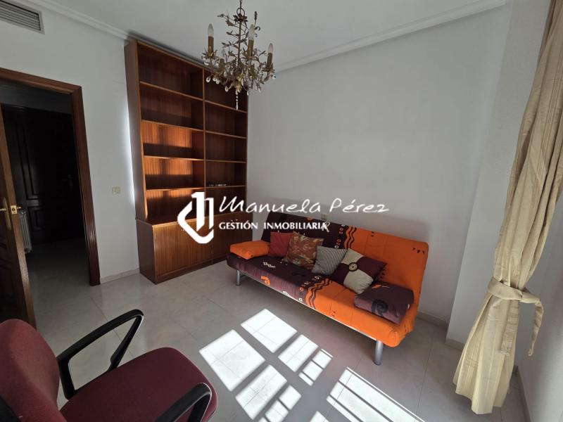 Alquiler de vivienda en  Calle Roso de Luna,  Cáceres 6