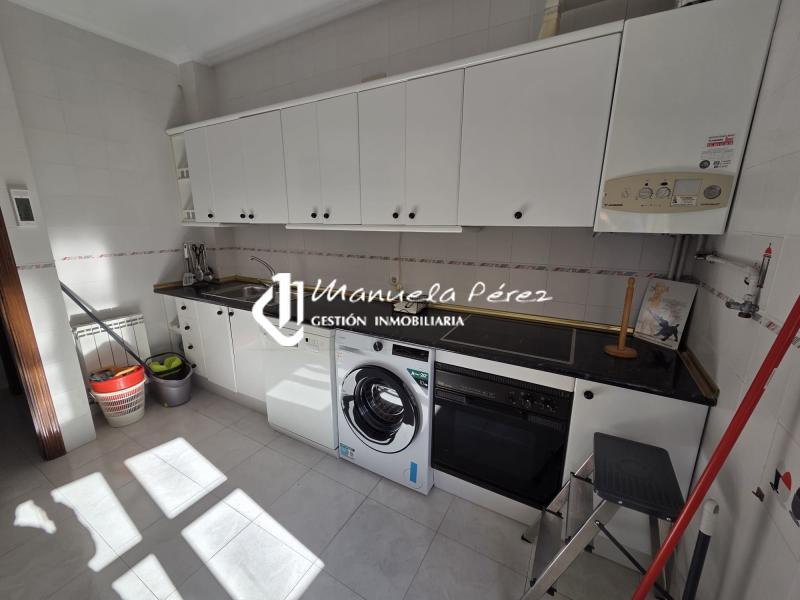 Alquiler de vivienda en  Calle Roso de Luna,  Cáceres 4