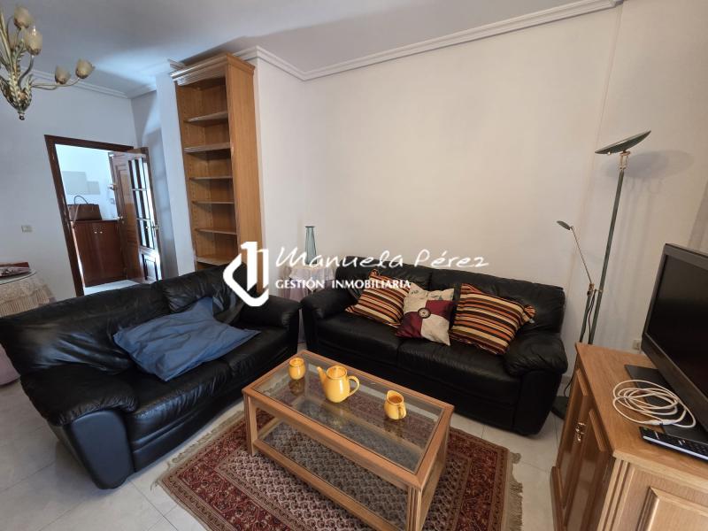 Alquiler de vivienda en  Calle Roso de Luna,  Cáceres 13