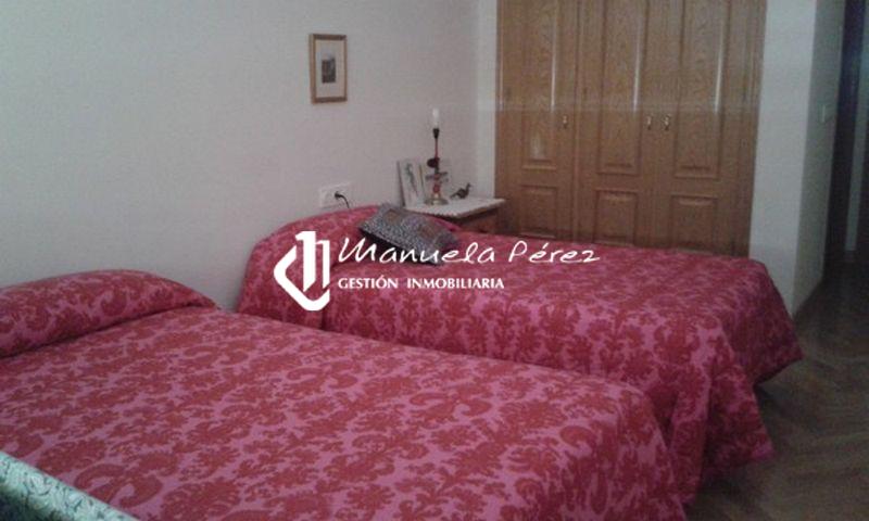 Piso en Venta en la Avenida de los Pilares, El Rodeo Cáceres 17