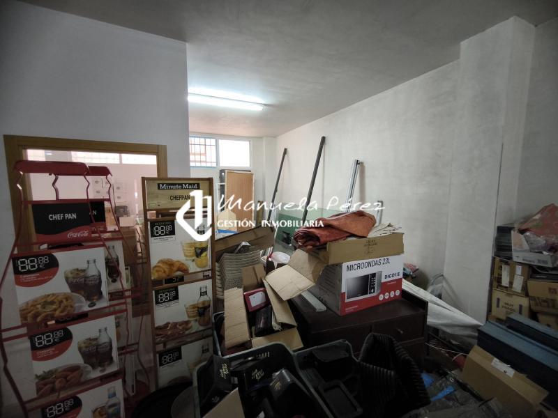 Traspaso por jubilación de negocio en Calle Amberes, Cáceres 3