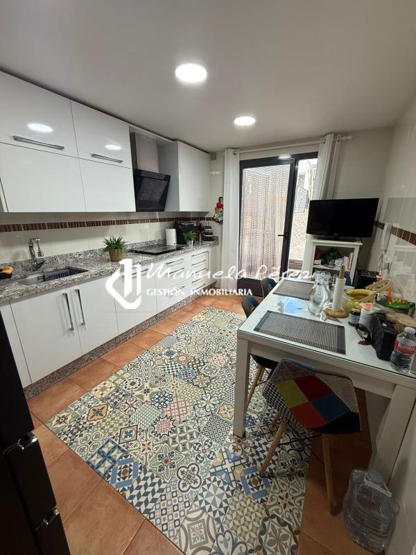 Venta de Adosado en Casa Plata. Cáceres 13