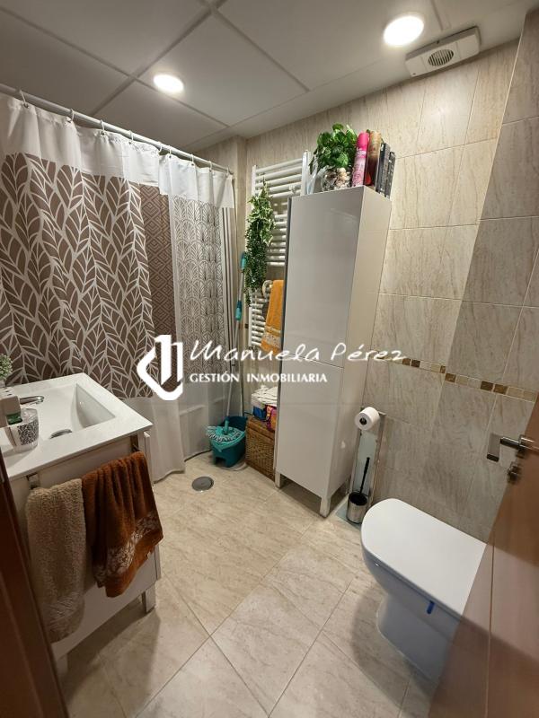 Venta de Adosado en Casa Plata. Cáceres 8