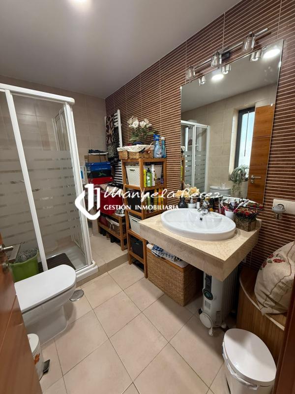 Venta de Adosado en Casa Plata. Cáceres 28
