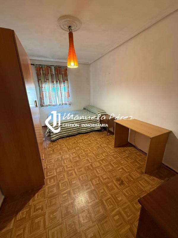 Venta de apartamento en Calle Miralrío. Cáceres 9