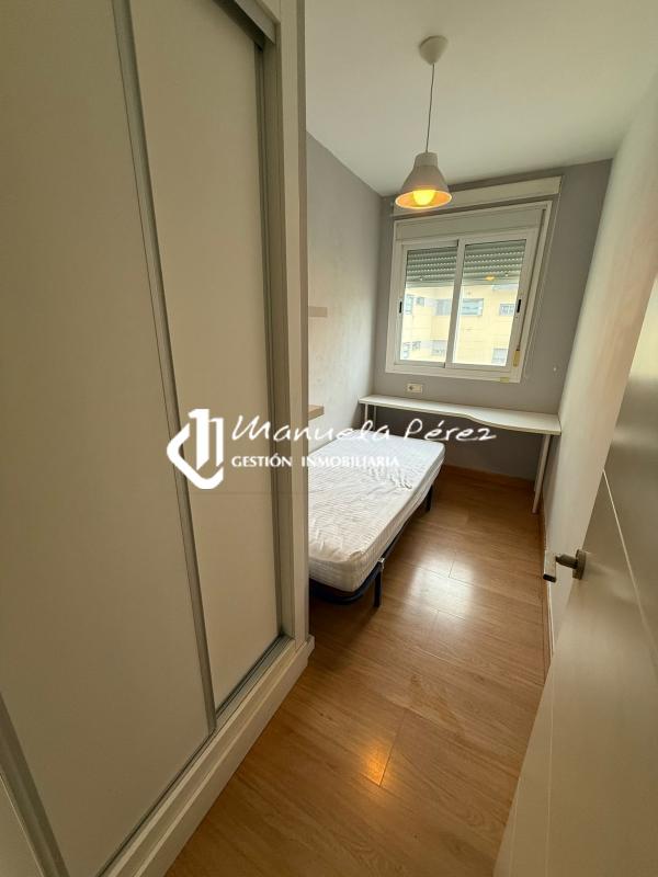 Venta de apartamento en Calle Periodista Dionisio Acedo. Cáceres 10