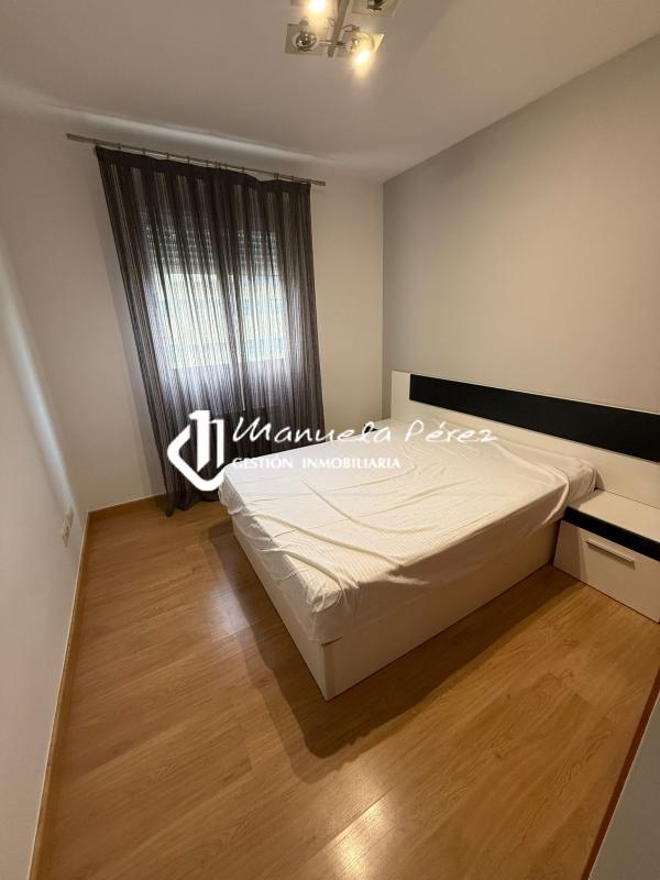 Venta de apartamento en Calle Periodista Dionisio Acedo. Cáceres 12