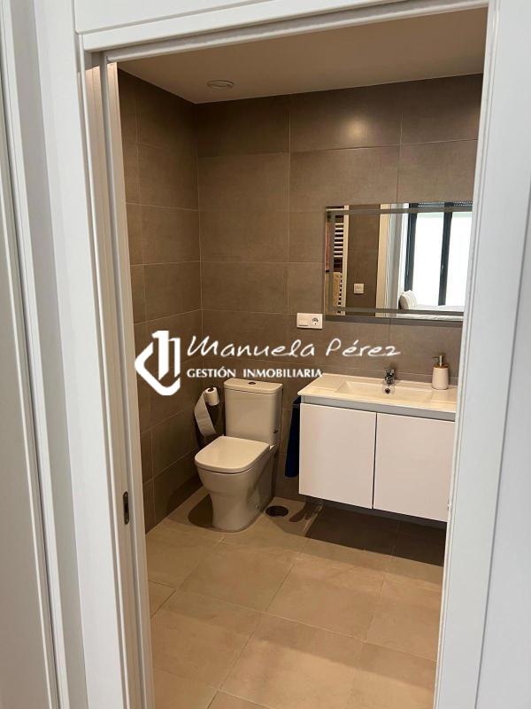 Venta de apartamento en Calle Puente de la Mocha. Casa Plata. Cáceres 2