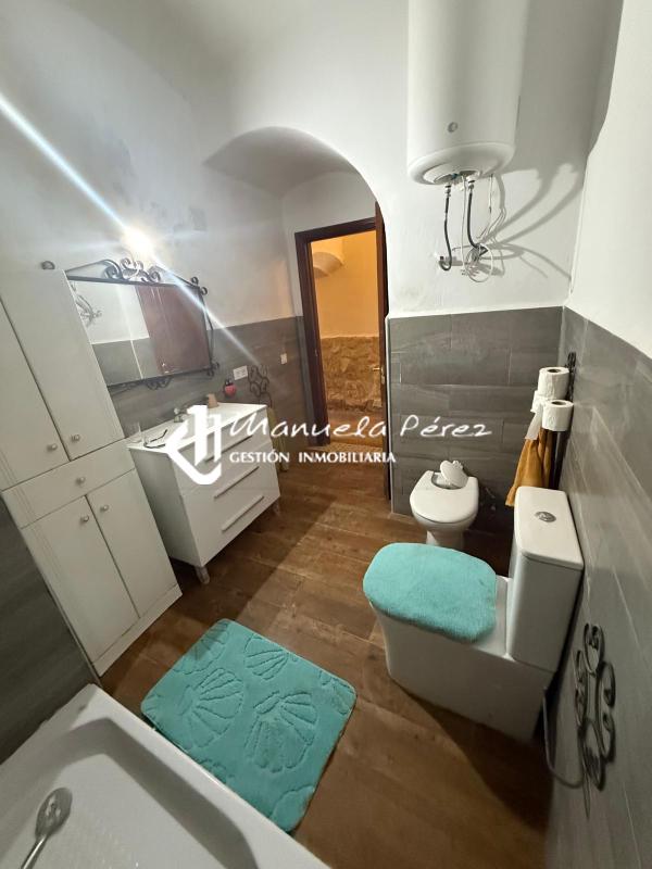 Venta de Casa en Calle Juan Carlos I. Arroyo de la Luz 8