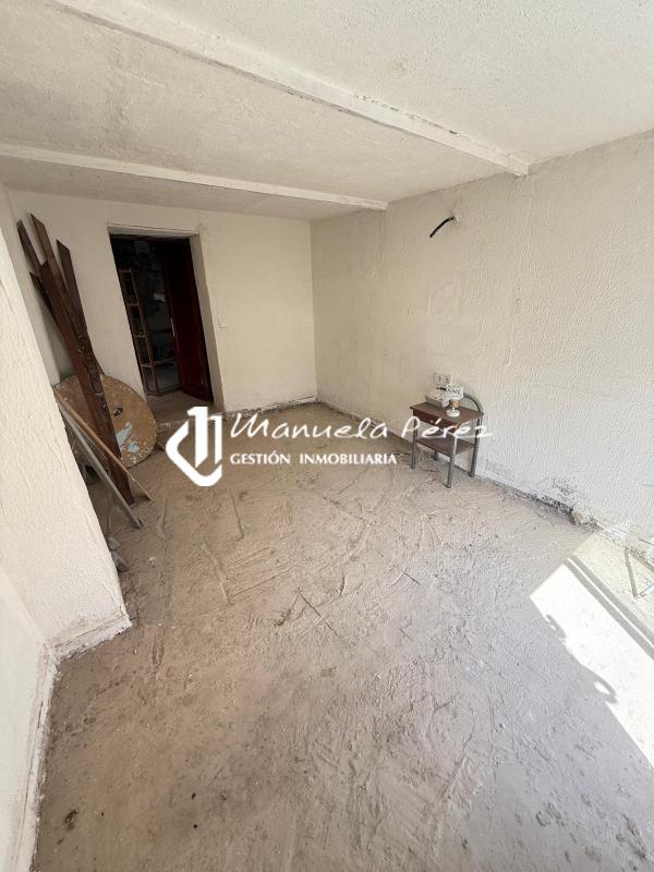 Venta de Casa en Calle Juan Carlos I. Arroyo de la Luz 28