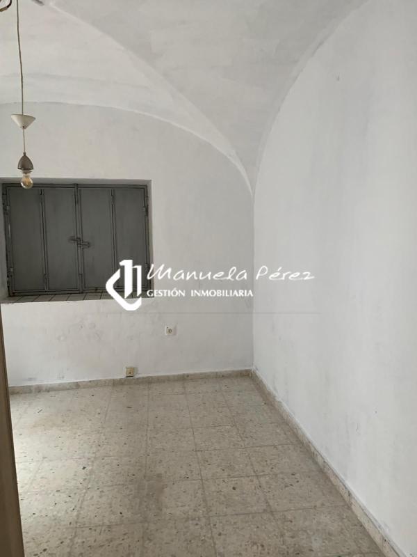 Venta de casa en Calle Paloma. Torremocha 7