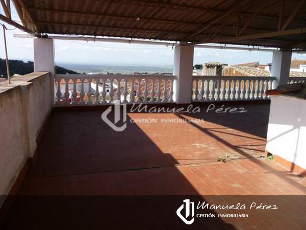 Venta de Casa en Calle Lectoral Lozano, Montanchez 17