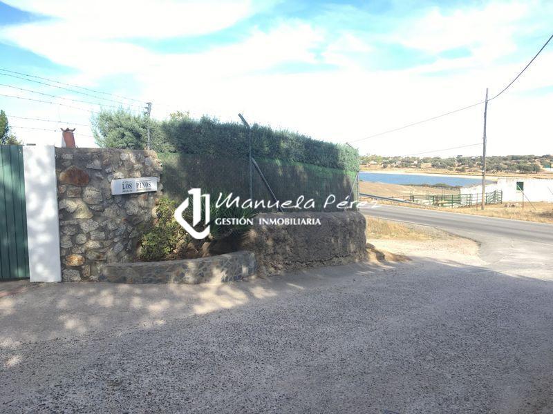 Venta de Chalet con Parcela en Casar de Caceres (Viñas de la Mata)  Cáceres 4