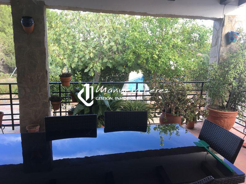 Venta de Chalet con Parcela en Casar de Caceres (Viñas de la Mata)  Cáceres 28