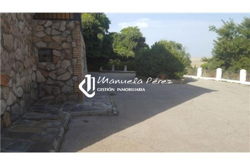 Venta de Chalet en Sierra de Fuentes, El Naranjo Vial 3 5