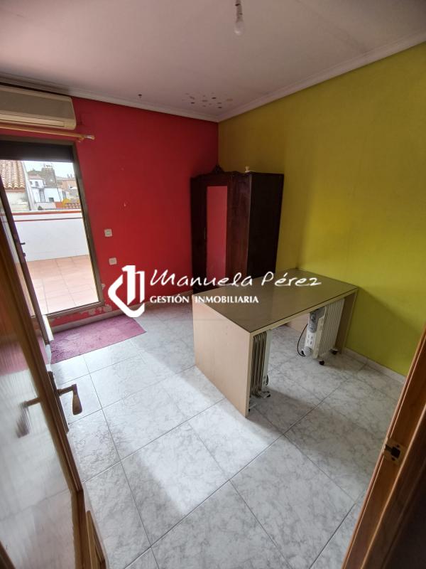 Venta de Duplex en Calle Parras, Cáceres 17