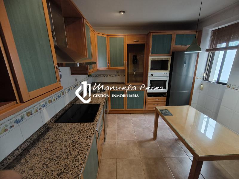 Venta de Duplex en Calle Parras, Cáceres 4